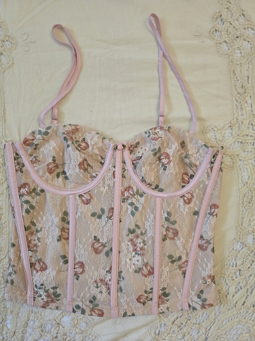 Floral Lace Bustier Top in Blush Pink